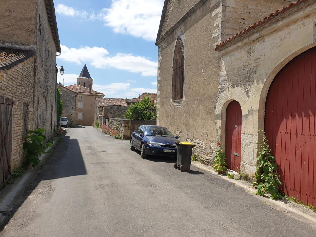 Tusson Chambres D'Hotes Charente المظهر الخارجي الصورة
